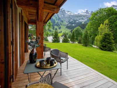 Vacaciones en montaña Chalet Zaru Lodge - La Clusaz - Terraza