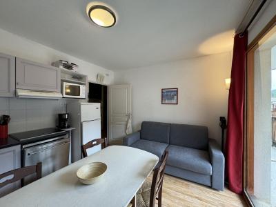 Urlaub in den Bergen 2-Zimmer-Appartment für 6 Personen (004) - Chalets de Bois Méan A - Les Orres - Wohnzimmer