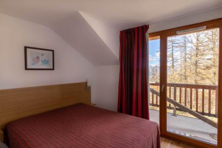 Vakantie in de bergen Appartement duplex 4 kamers bergnis 8 personen (D502) - Chalets de Bois Méan D - Les Orres - Kamer