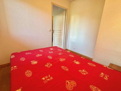 Holiday in mountain resort 2 room apartment 4 people (B8H) - Chalets des Evettes - Flumet - Bedroom