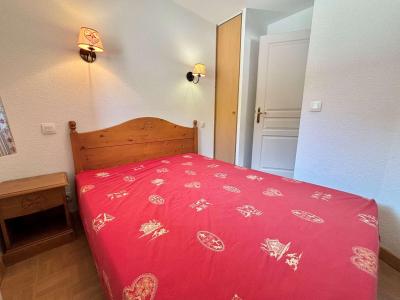 Holiday in mountain resort 2 room apartment 4 people (C19H) - Chalets des Evettes - Flumet - Bedroom