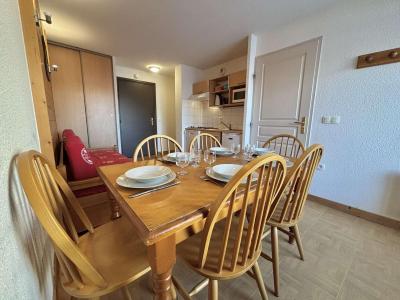 Holiday in mountain resort 3 room apartment 6 people (B15H) - Chalets des Evettes - Flumet - Accommodation