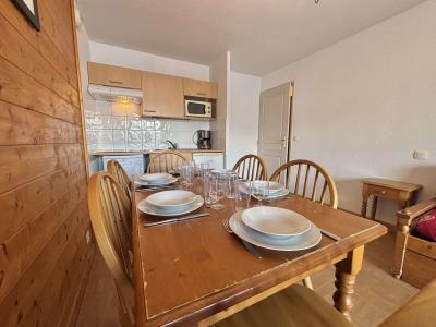 Vacaciones en montaña Apartamento 3 piezas para 6 personas (B6H) - Chalets des Evettes - Flumet - Alojamiento