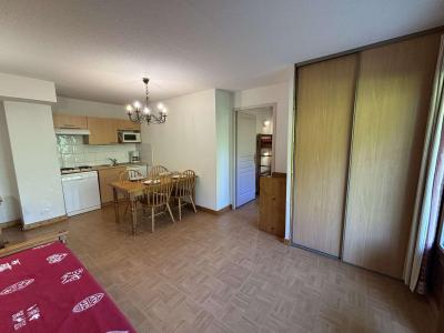 Vakantie in de bergen Appartement 3 kamers 6 personen (120-A2H) - Chalets des Evettes - Flumet - Woonkamer