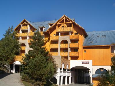 Аренда на лыжном курорте Chalets du Soleil - Les 2 Alpes - летом под открытым небом