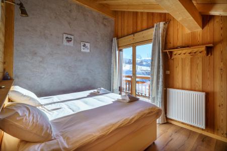 Holiday in mountain resort 5 room triplex chalet 8 people (Rébèque) - Chalets Les Balcons du Golf - Alpe d'Huez - Bedroom