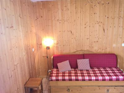 Urlaub in den Bergen Doppelchalethälfte 3 Zimmer für 7 Personen (50) - Chalets Les Flocons du Soleil - La Joue du Loup - Wohnzimmer