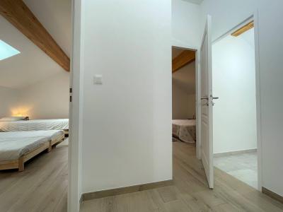 Wakacje w górach Domek górski duplex 4 pokojowy dla 8 osób - CHALETS ROMARI - Serre Chevalier - Korytarz