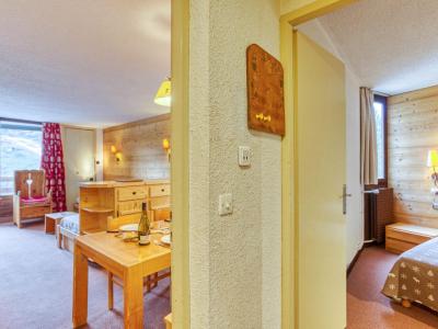 Holiday in mountain resort 2 room apartment 5 people (3) - Chanteneige la Croisette - Les Menuires - Accommodation