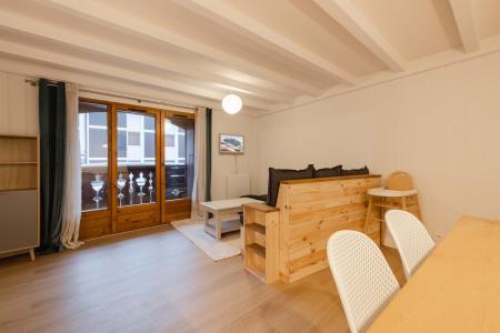 Holiday in mountain resort 3 room apartment sleeping corner 4 people (BR3) - Coq De Bruyere - La Clusaz - Living room