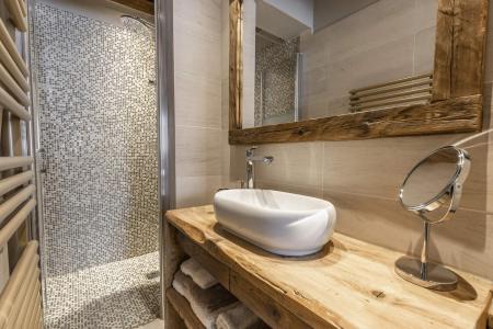 Holiday in mountain resort 5 room chalet 11 people - Family Lodge - La Clusaz - Shower room