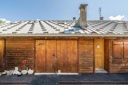 Ski verhuur Ferme du Lavay - Les Gets - Buiten zomer