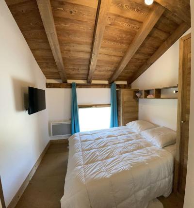 Holiday in mountain resort Semi-detached 3 room chalet 6 people (002) - FLEUR DES CIMES - Les Saisies - Bedroom
