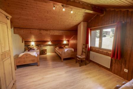 Holiday in mountain resort 7 room duplex chalet 14 people - Gîte Perce-Neige - Albiez Montrond - Cabin