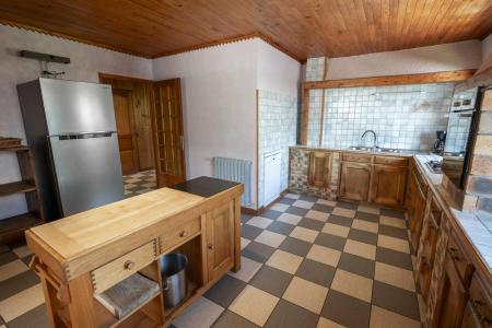 Holiday in mountain resort 7 room duplex chalet 14 people - Gîte Perce-Neige - Albiez Montrond - Living room