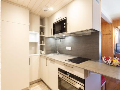 Holiday in mountain resort 3 room apartment 6 people (1) - Grand Roc - Tignes - Accommodation