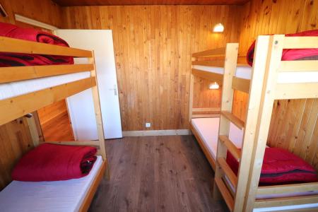 Holiday in mountain resort 2 room apartment 6 people (14) - GRANDE CASSE - Tignes - Bedroom