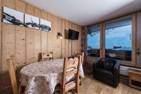 Holiday in mountain resort 2 room apartment sleeping corner 6 people (24) - Grandes Platières 2 - Tignes - Living room