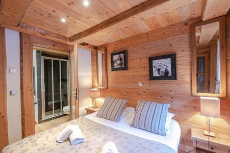 Holiday in mountain resort 3 room apartment 6 people - Hameau de la Blaitiere - Chamonix - Bedroom