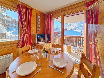 Vacanze in montagna Appartamento 2 stanze per 4 persone (V17) - Hameau des Airelles - Les Menuires - Soggiorno