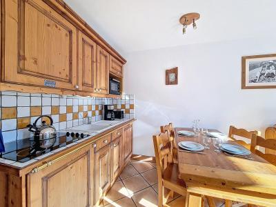 Vacanze in montagna Appartamento 3 stanze per 6 persone (E8) - Hameau des Airelles - Les Menuires - Cucina