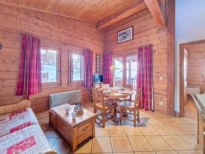 Vakantie in de bergen Appartement 2 kamers 4 personen (V23) - Hameau des Airelles - Les Menuires - Woonkamer
