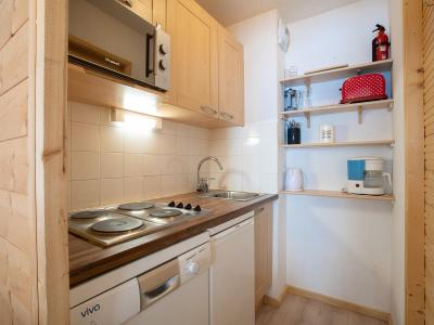 Holiday in mountain resort 2 room apartment sleeping corner 4 people (1) - Hameau du Borsat - Tignes - Kitchenette