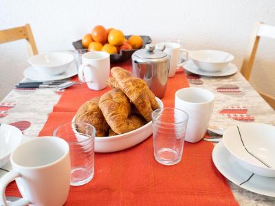 Wakacje w górach Apartament 2 pokojowy z alkową 4 osoby (1) - Hameau du Borsat - Tignes - Pokój gościnny