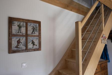 Wakacje w górach Apartament 3 pokojowy z antresolą 5 osób - Hameau le Pontet - Arêches-Beaufort - Schodami