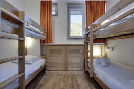 Holiday in mountain resort 4 room duplex apartment 8 people (B148) - Hauts Du Val Claret B1 - Tignes - Bedroom