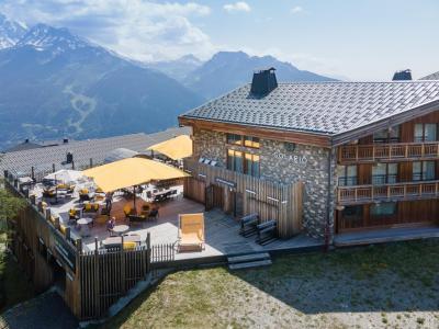 Vacances en montagne Hôtel Alparena - La Rosière - Extérieur été