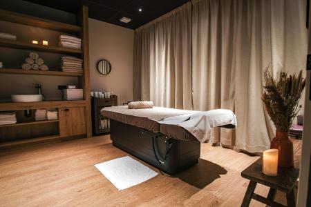 Holiday in mountain resort Hôtel Belambra Club l'Orée des Pistes - Les 2 Alpes - Body massage