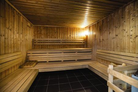 Urlaub in den Bergen Hôtel Belambra Club Lou Sarri - Gourette - Sauna