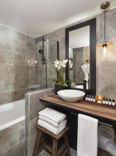 Urlaub in den Bergen Hôtel Écrin Blanc - Courchevel - Badezimmer