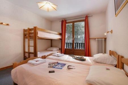 Holiday in mountain resort Hôtel Eliova l'Eau Vive - Châtel - Bedroom