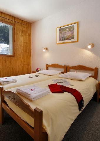 Holiday in mountain resort Hôtel Eliova l'Eau Vive - Châtel - Bedroom