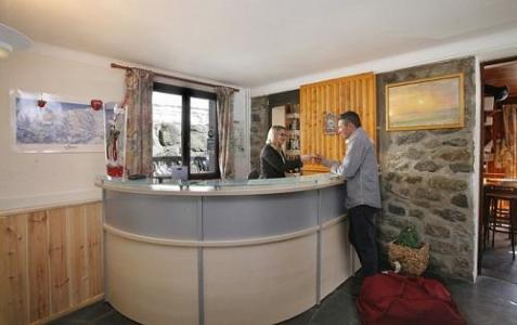 Vacaciones en montaña Hôtel Eliova le Génépi - Méribel - Recepción