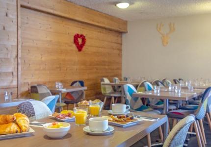 Wakacje w górach Hôtel Le Pas du Loup - Isola 2000 - Recepcja