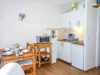 Vakantie in de bergen Appartement 1 kamers 4 personen (28) - L'Enclave I et J - Les Contamines-Montjoie - Woonkamer