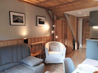 Holiday in mountain resort 2 room duplex apartment cabin 4 people (28) - La Chamossière - Morzine - Living room