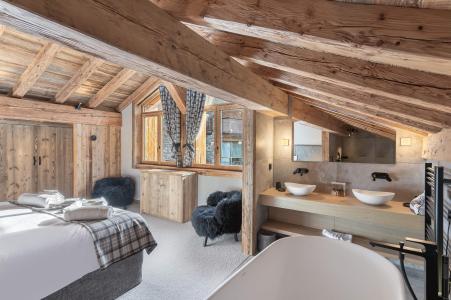 Holiday in mountain resort 7 room triplex chalet 14 people - LA FERME D'EDOUARD - Saint Martin de Belleville - Bedroom