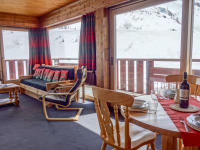 Holiday in mountain resort 2 room apartment 4 people (3) - La Grande Casse - Tignes - Living room