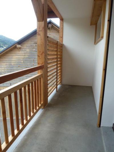 Rent in ski resort Studio sleeping corner 4 people (2108) - La Résidence - Les Gets - Summer outside