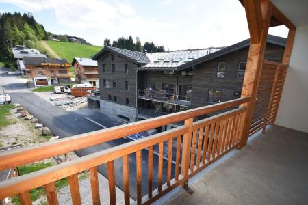 Rent in ski resort Studio sleeping corner 4 people (2108) - La Résidence - Les Gets - Summer outside