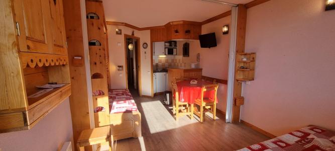 Vakantie in de bergen Studio 4 personen (A2M38) - La Résidence Aime 2000 Chamois - La Plagne - Woonkamer