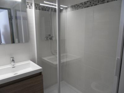 Vacanze in montagna Appartamento 2 stanze per 5 persone (207) - La Résidence Andromède - La Plagne - Bagno con doccia