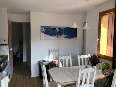 Vacanze in montagna Appartamento 3 stanze per 6 persone (422) - La Résidence Andromède - La Plagne - Tavolo
