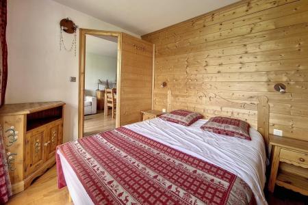 Holiday in mountain resort 2 room apartment cabin 6 people (807) - La Résidence Burons - Les Menuires - Accommodation