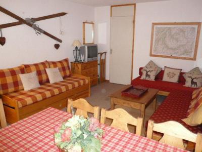 Holiday in mountain resort 2 room apartment 4 people (2) - La Résidence Candide - Méribel-Mottaret - Living room