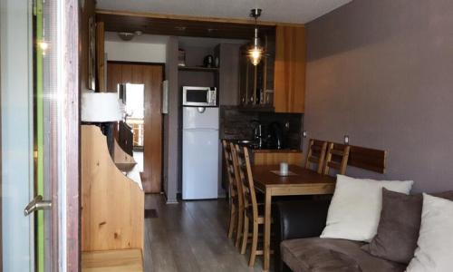Rent in ski resort 2 room apartment 4 people (26m²) - La Résidence Christiania - Alpe d'Huez - Living room
